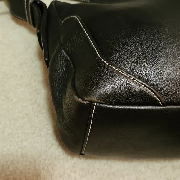 MILA PAOLI Black Leather with  White Accent Stitching Shoulder Handbag - Picture 7 of 12